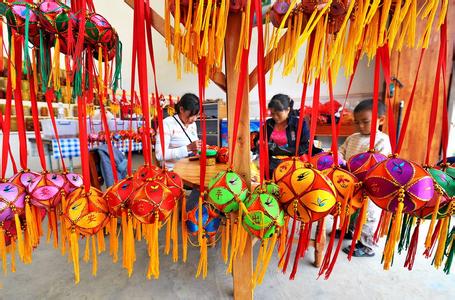 广西旅游纪念品 绣球