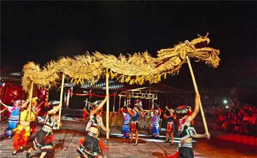 仫佬族民间风情歌舞表演